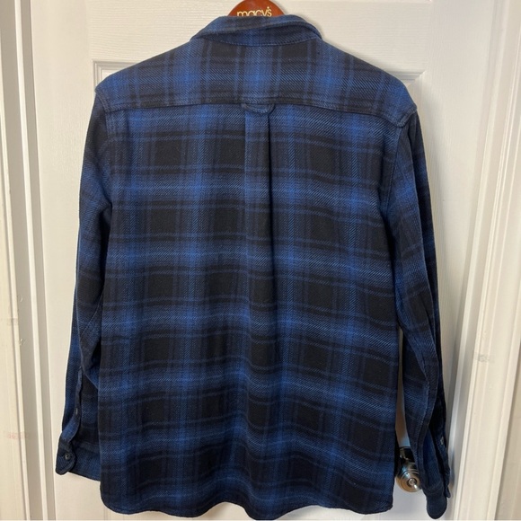 ORVIS  Big Bear Navy and Black Heavy weight plaid Flannel size Large - Picture 3 of 12